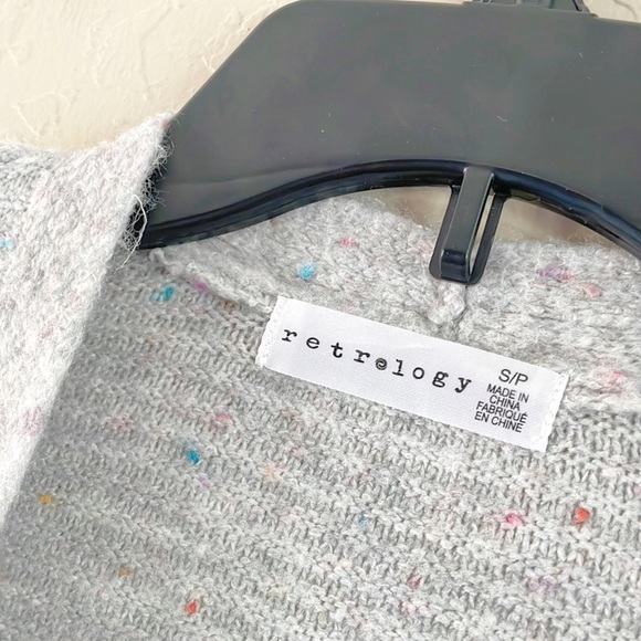 Retrology Soft Knit Gray rainbow Speckle Knit‎ Cozy Sweater Cardigan - Picture 5 of 9